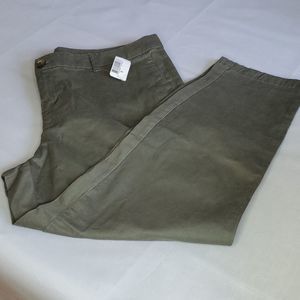 NWT - Style & Co. Straight Leg Chinos